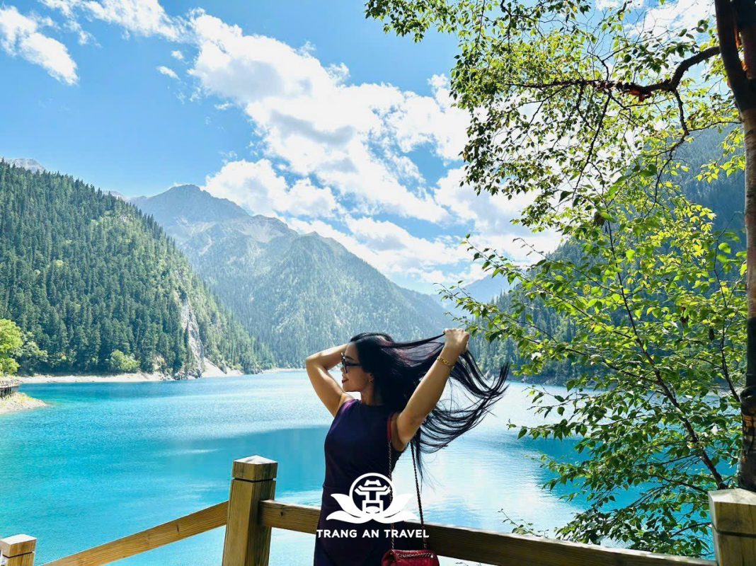 CÔNG TY TNHH DU LỊCH QUỐC TẾ TRÀNG AN 024.66.700.700