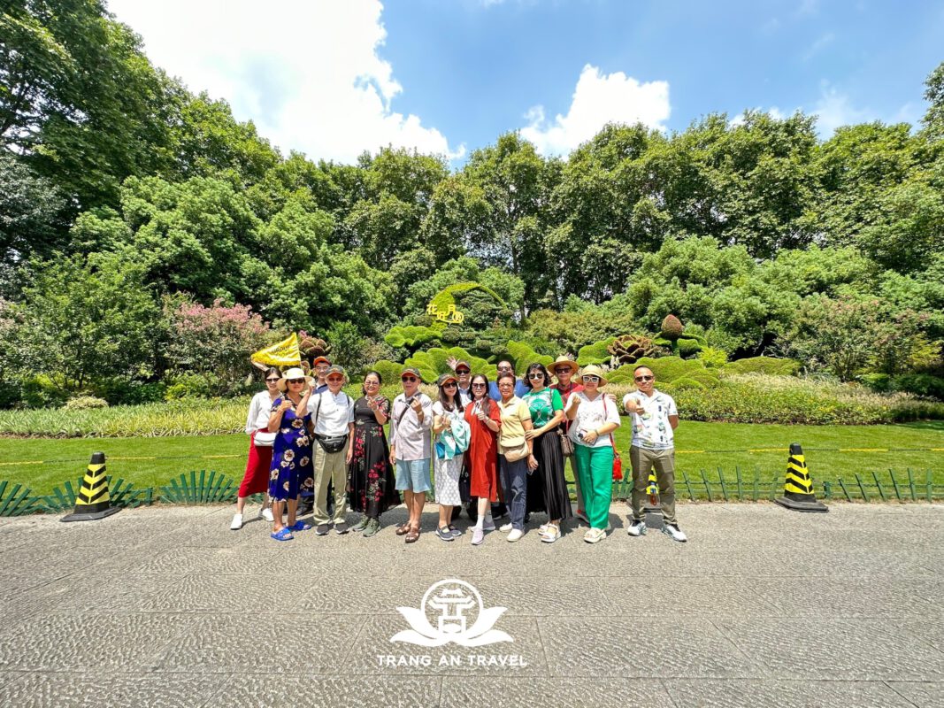 CÔNG TY TNHH DU LỊCH QUỐC TẾ TRÀNG AN 024.66.700.700