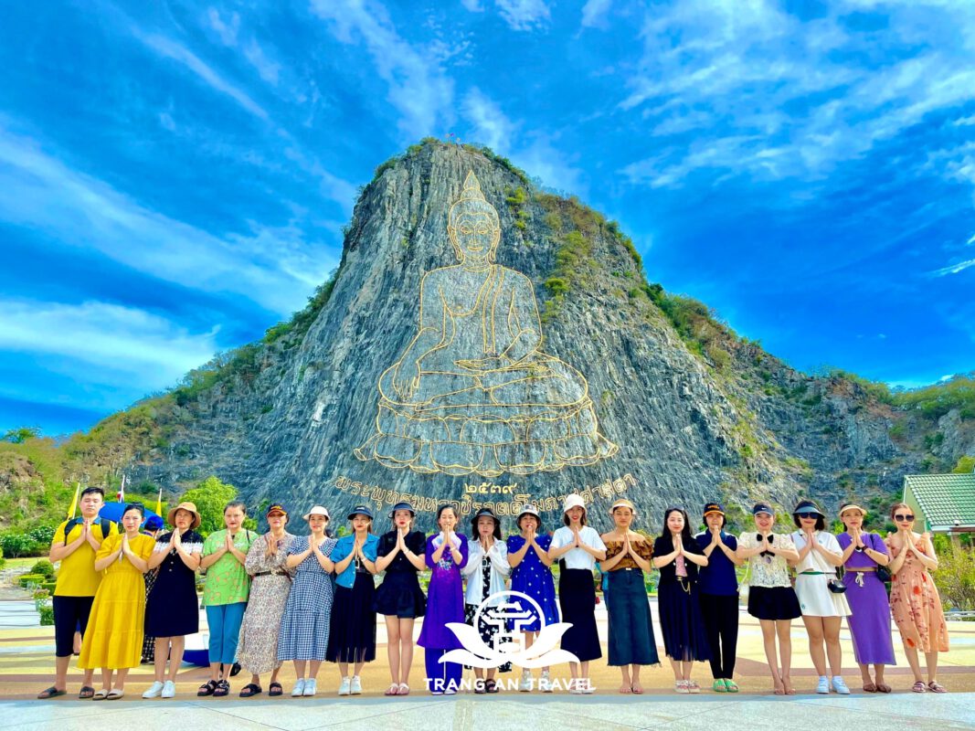 CÔNG TY TNHH DU LỊCH QUỐC TẾ TRÀNG AN 024.66.700.700