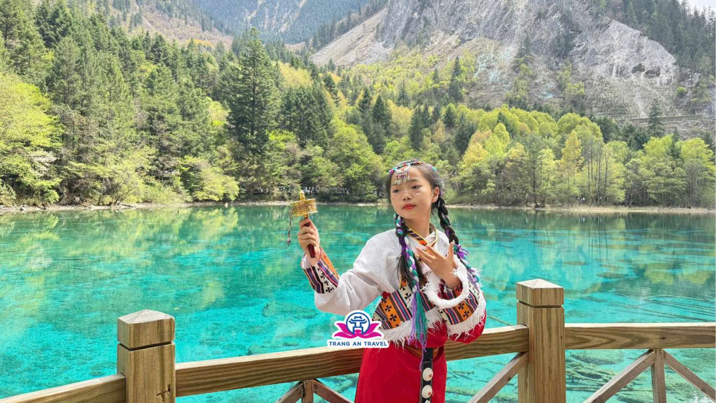 CÔNG TY TNHH DU LỊCH QUỐC TẾ TRÀNG AN 024.66.700.700